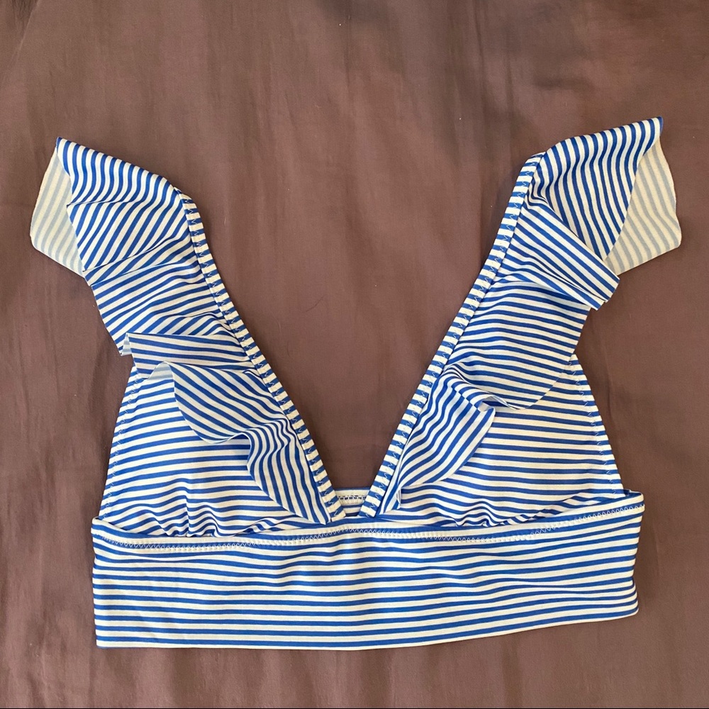 BRAND NEW american eagle bikini top